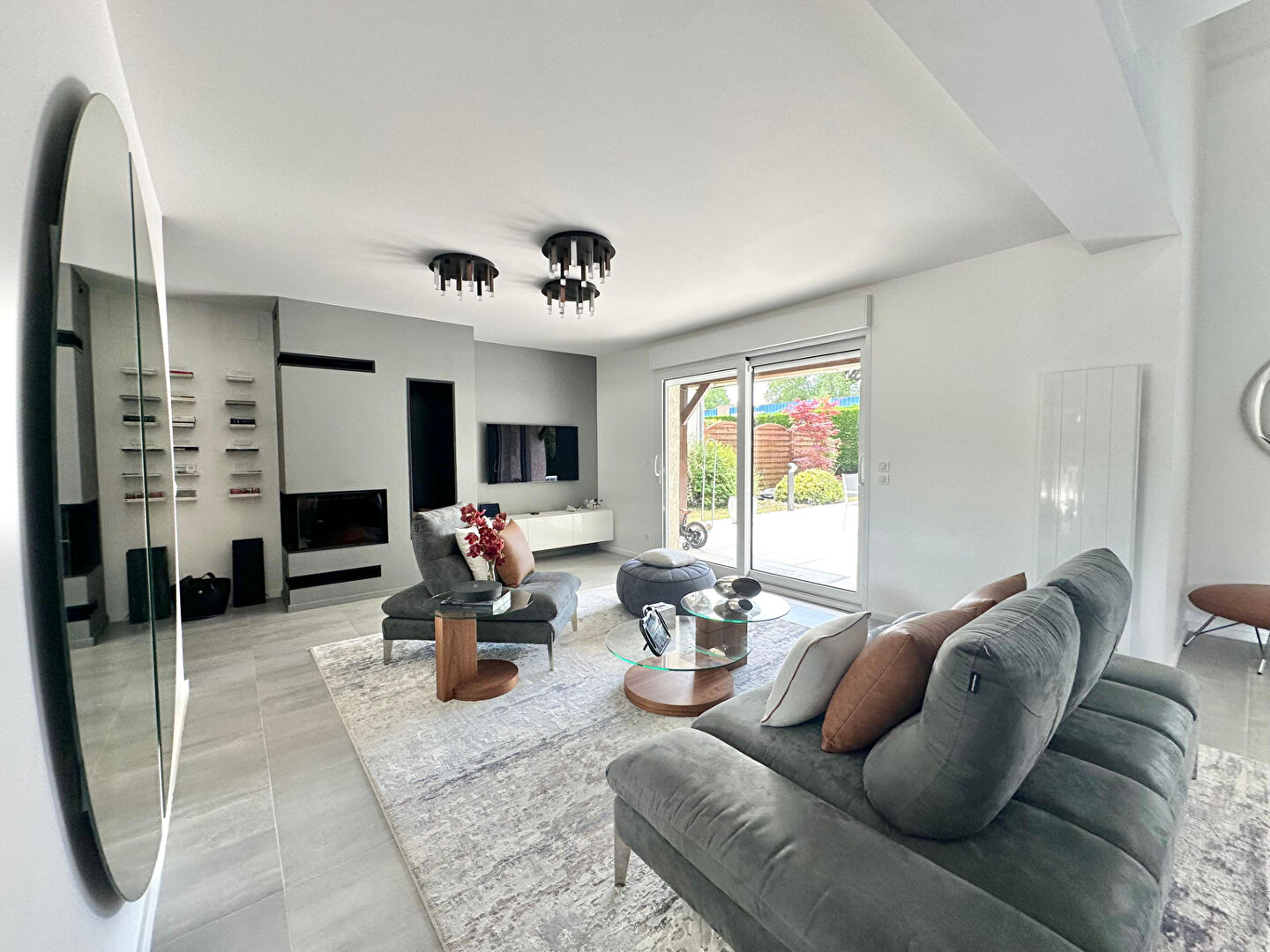 Photo Grande maison spacieuse et lumineuse image 2/6