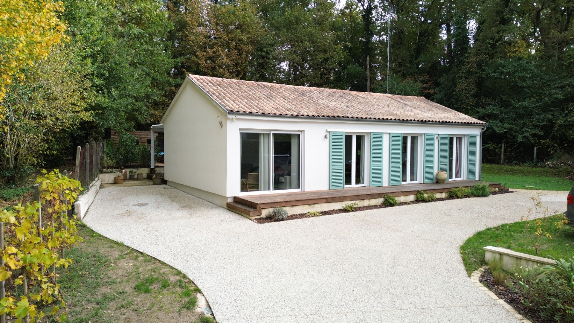 Photo BREUILLET , proche centre bourg. EXCLUSIF ! image 2/6