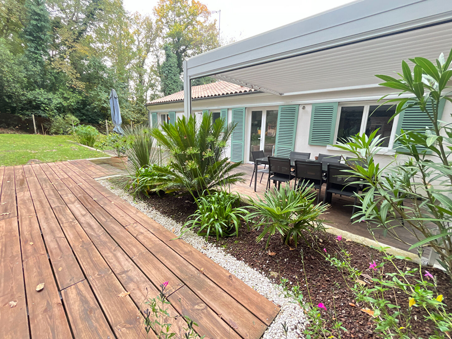 Photo BREUILLET , proche centre bourg. EXCLUSIF ! image 6/6