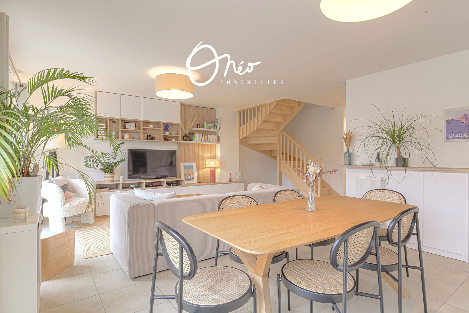 Photo Maison récente 4 pièces de 104 m2 avec garage image 2/6