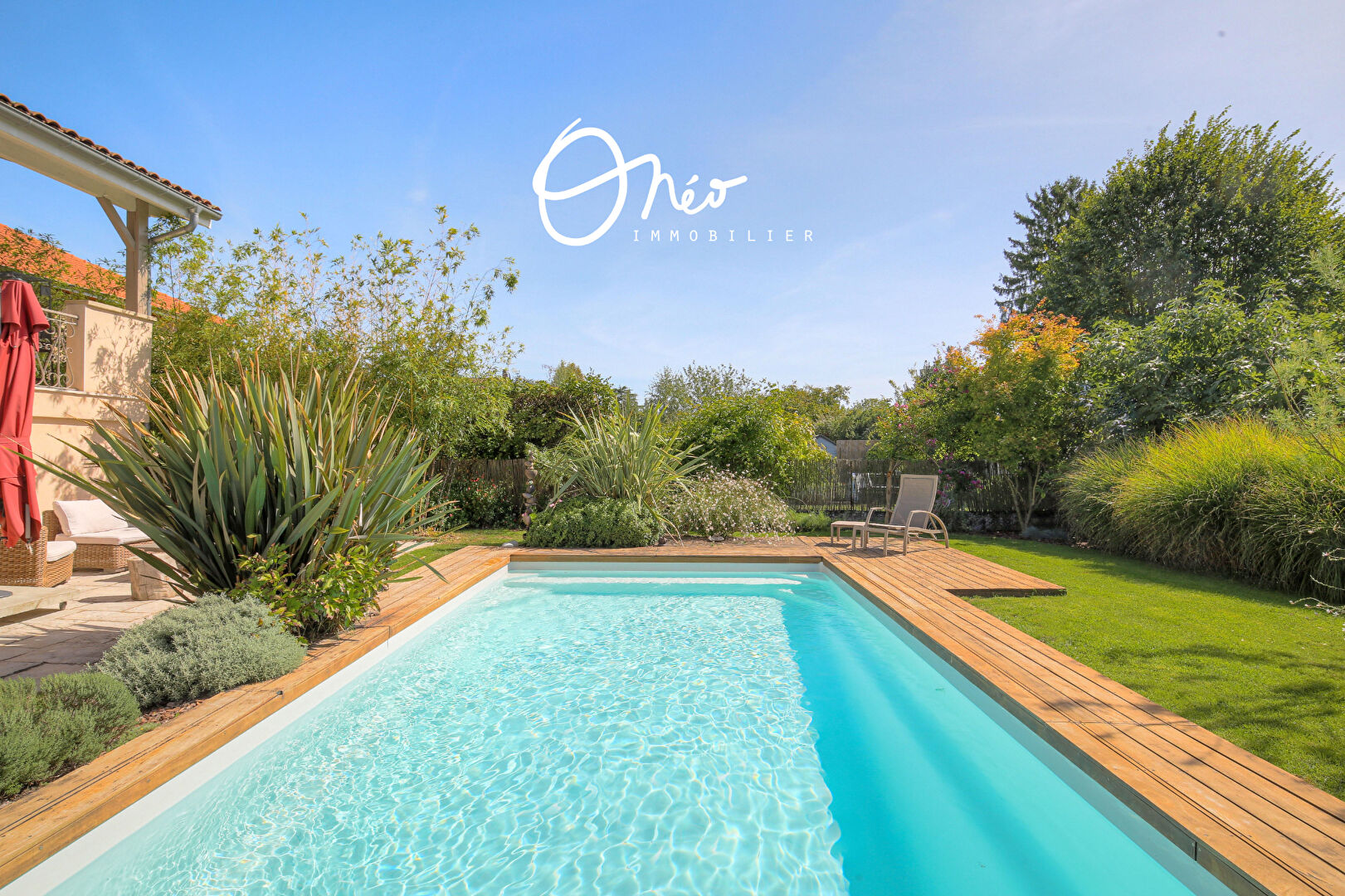 Maison familiale de charme en plein coeur du village