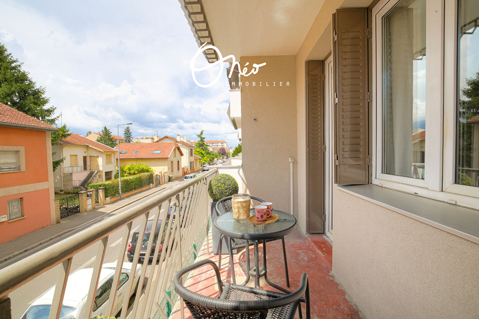 Appartement 4 pièces de 68 m2 - Gratte-Ciel / Préssensé