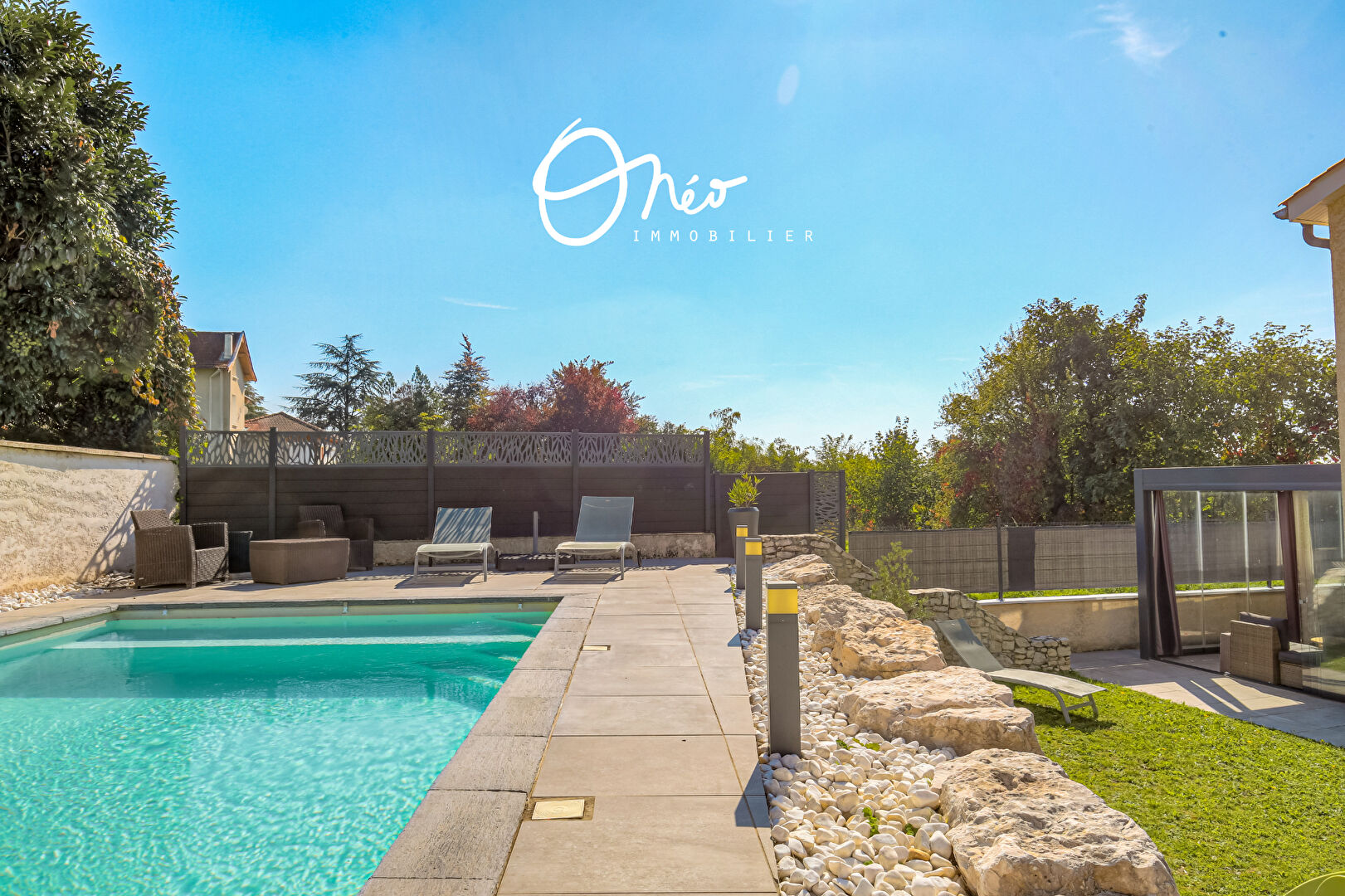 Photo Maison 5 pièces avec piscine - Coeur village image 2/6