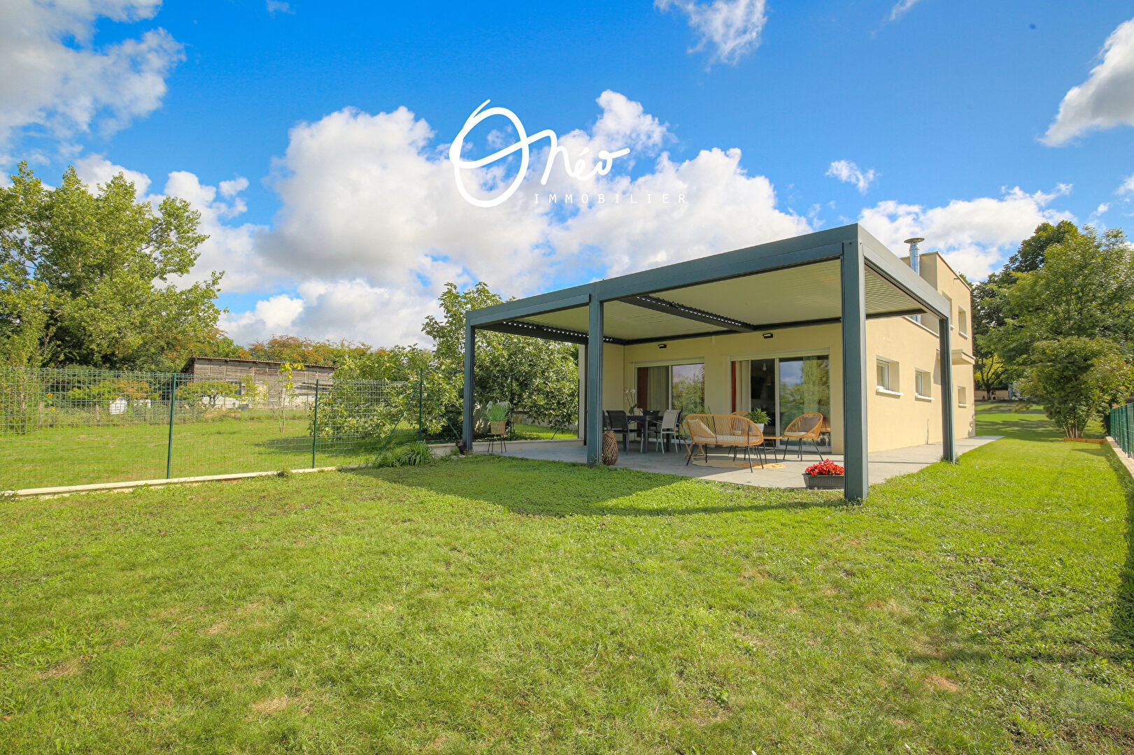 Photo Maison Contemporaine Mions CHATEAU image 1/6