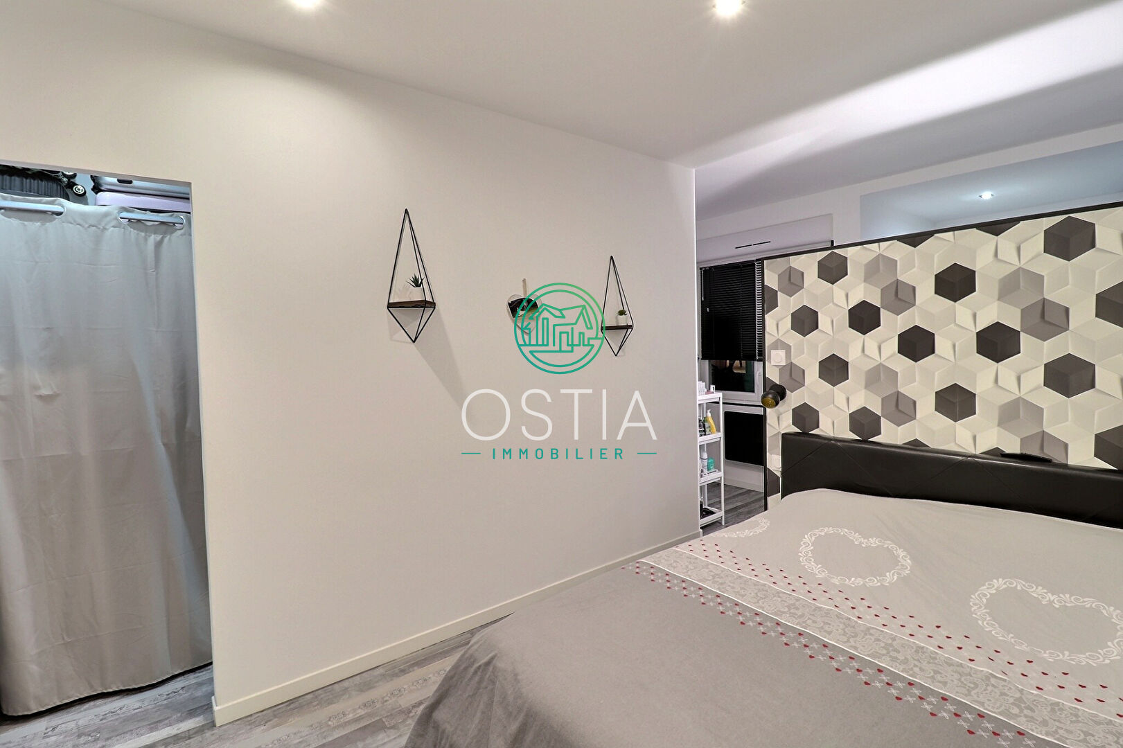 Photo Loft St Chamond 5 pièce(s) 194 m2 image 6/6