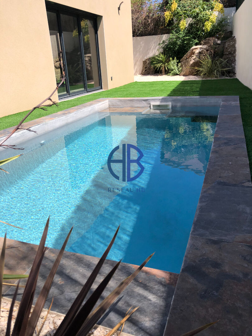 Agence immobilière de Réseau HB Siege - Reseau HB - PARIOT Sabine