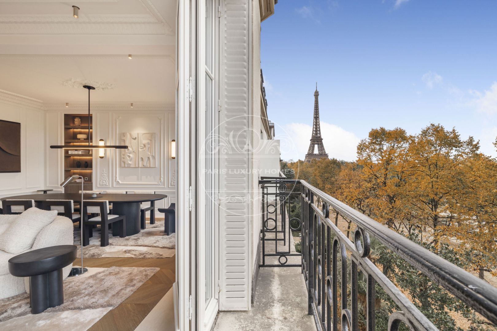 Photo Appartement de prestige avec balcon, vue Tour Eiffel et inva image 4/6