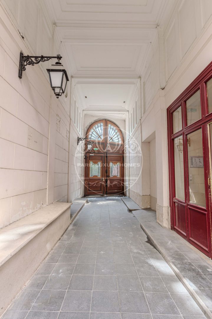 Photo Appartement avec vue d'exception à Paris 1er ! image 6/6