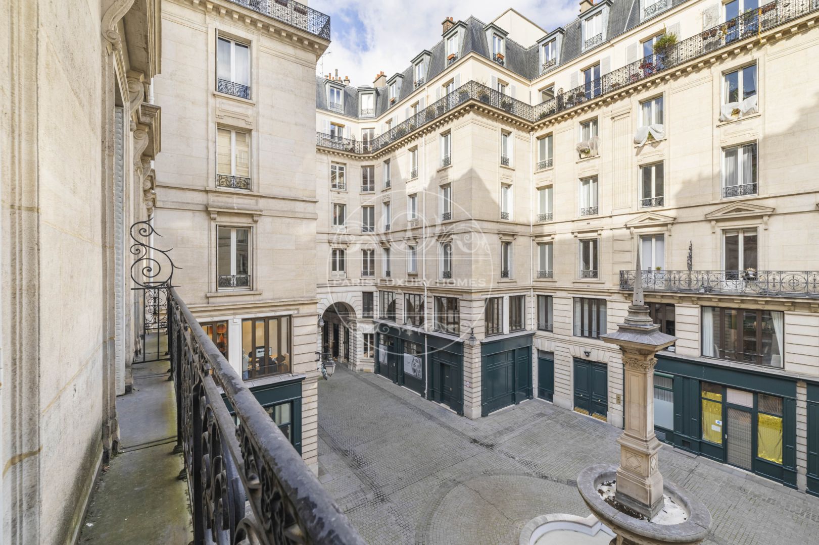 Agence immobilière de PARIS LUXURY HOMES - PARIS LUXURY HOMES