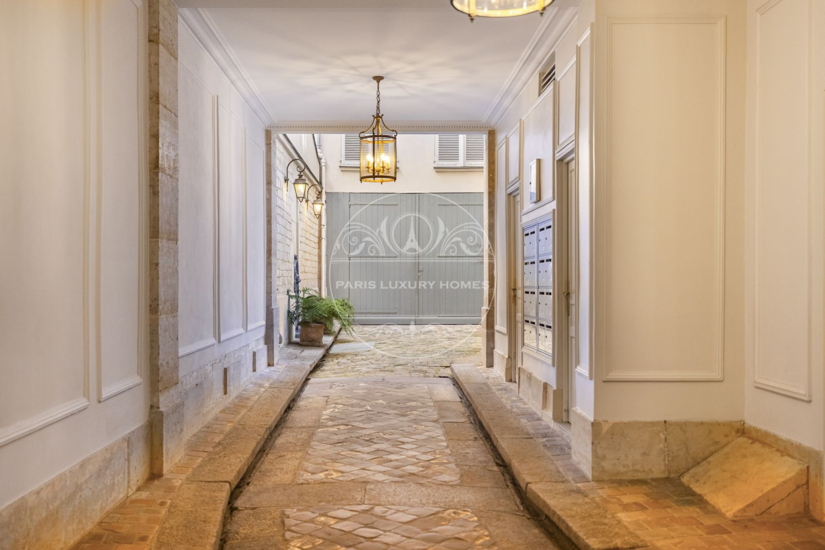 Agence immobilière de PARIS LUXURY HOMES - PARIS LUXURY HOMES