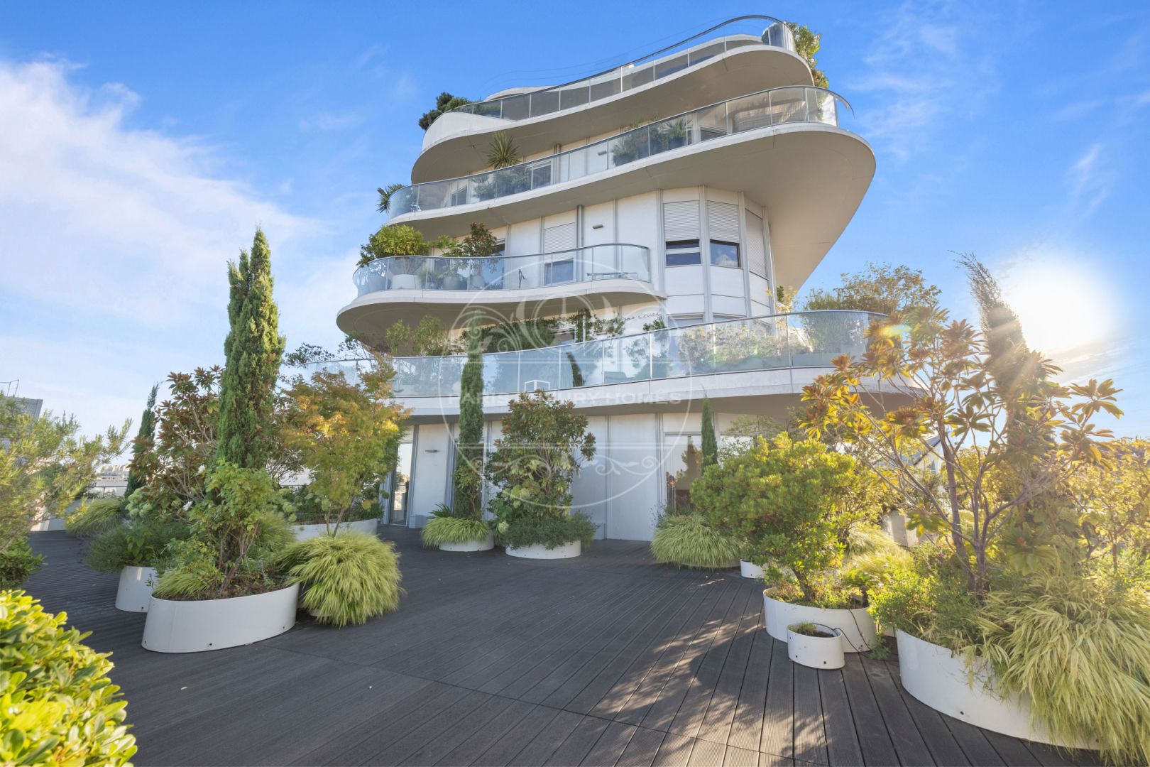 Agence immobilière de PARIS LUXURY HOMES - PARIS LUXURY HOMES