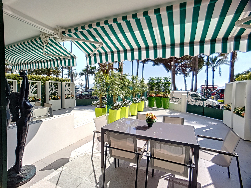 CANNES: Centre Croisette