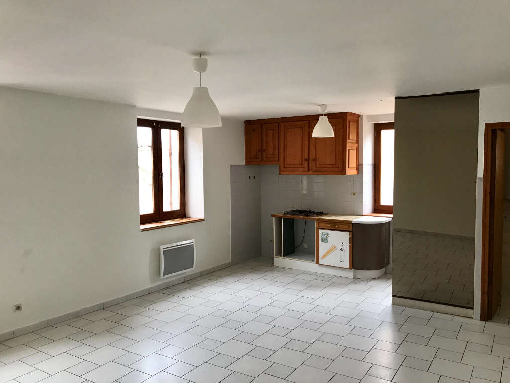 Photo FLEURANCE: Immeuble 4 appartements image 2/5