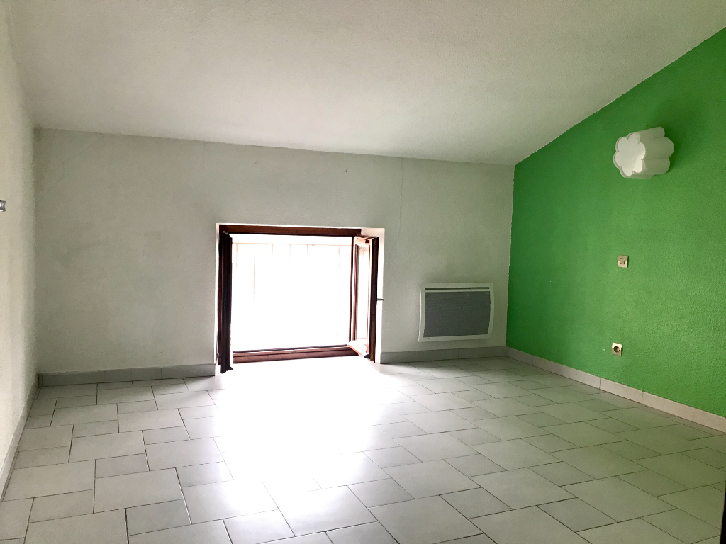 Photo FLEURANCE: Immeuble 4 appartements image 5/5