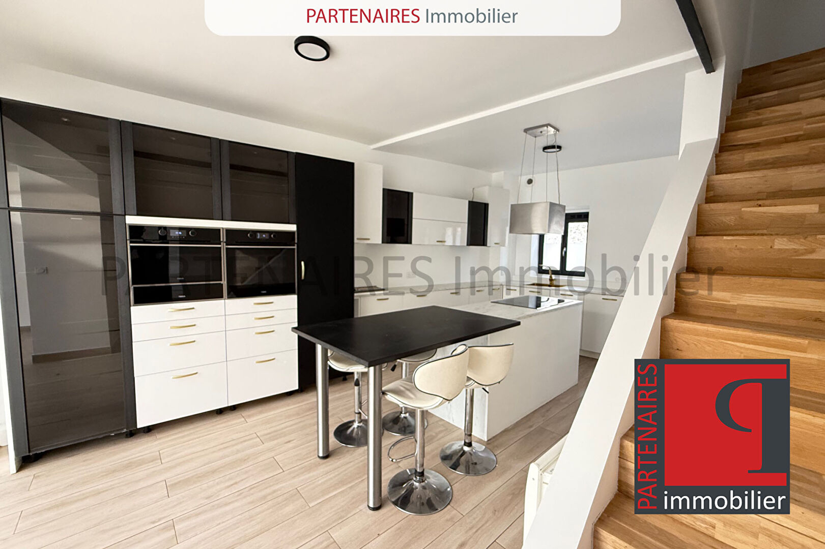 Photo Maison + Jardin - 7 pièce(s) 166 m2 image 3/6