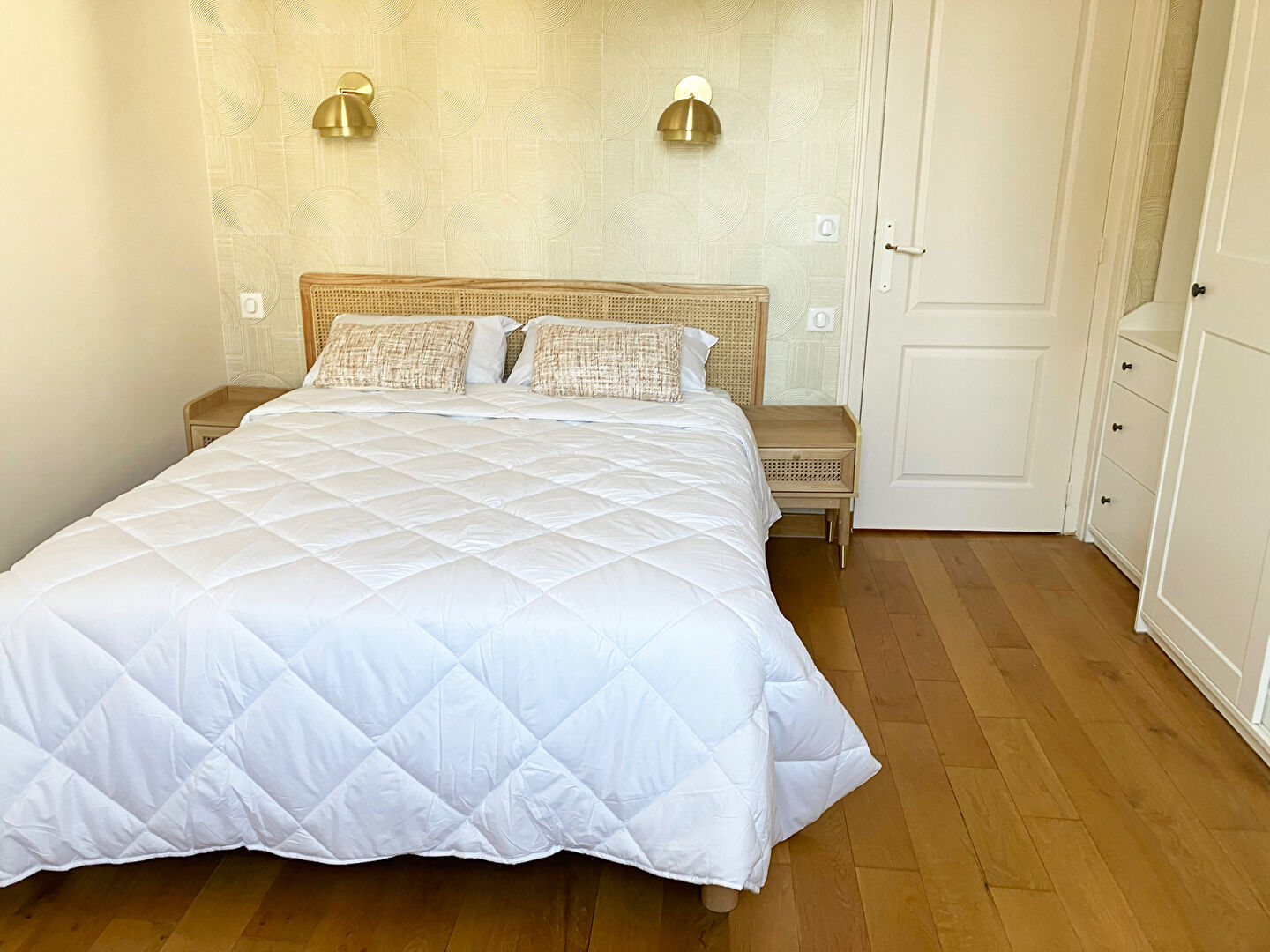 Photo Charmant 2 p.-meublé 37 m2 refait à neuf 4ème étage image 6/6