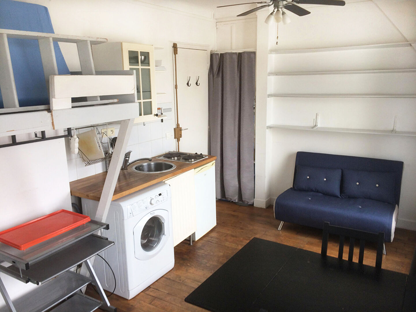 Photo CHARMANT STUDIO DE 16M2 AU 8E ÉTAGE AVEC VUE  DÉGAGÉE ET ASCENSEUR image 6/6