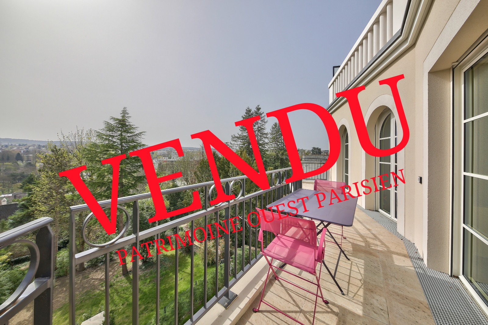 APPARTEMENT ST GERMAIN EN LAYE - 4 pièce(s) - 111.94 m2