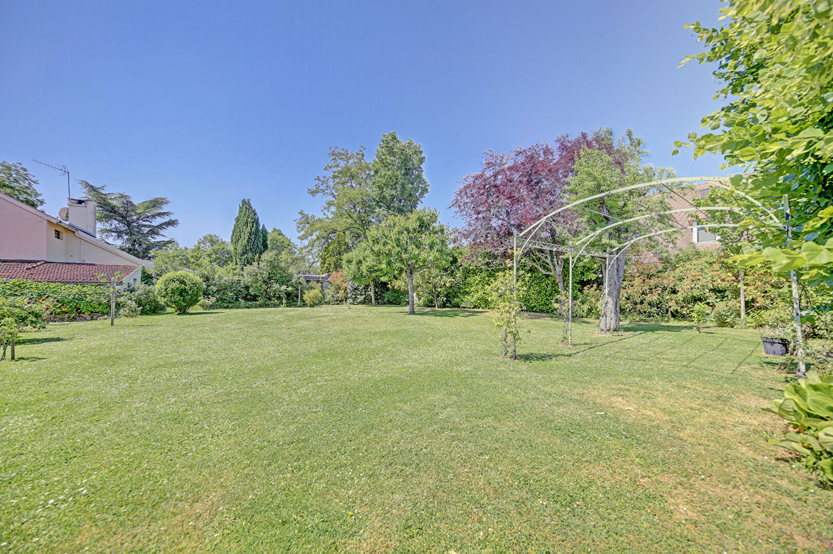 Maison Saint Nom La Breteche 8 pièce(s) 272 m2