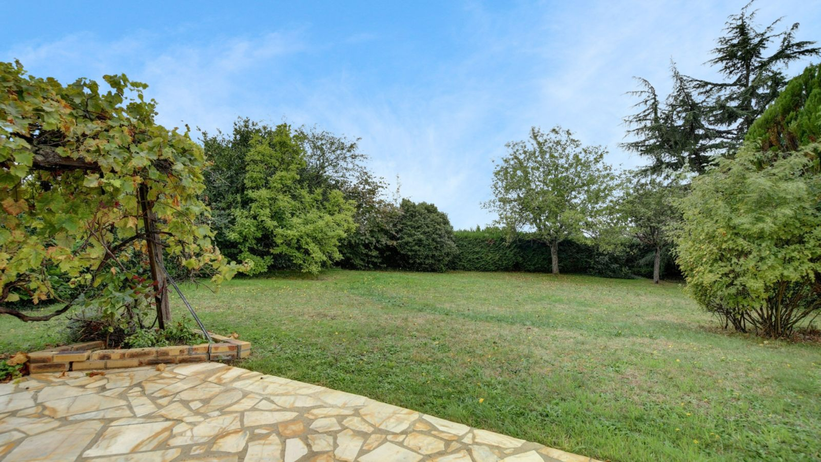 MAISON RECENTE ST NOM LA BRETECHE - 9 pièce(s) - 230 m2