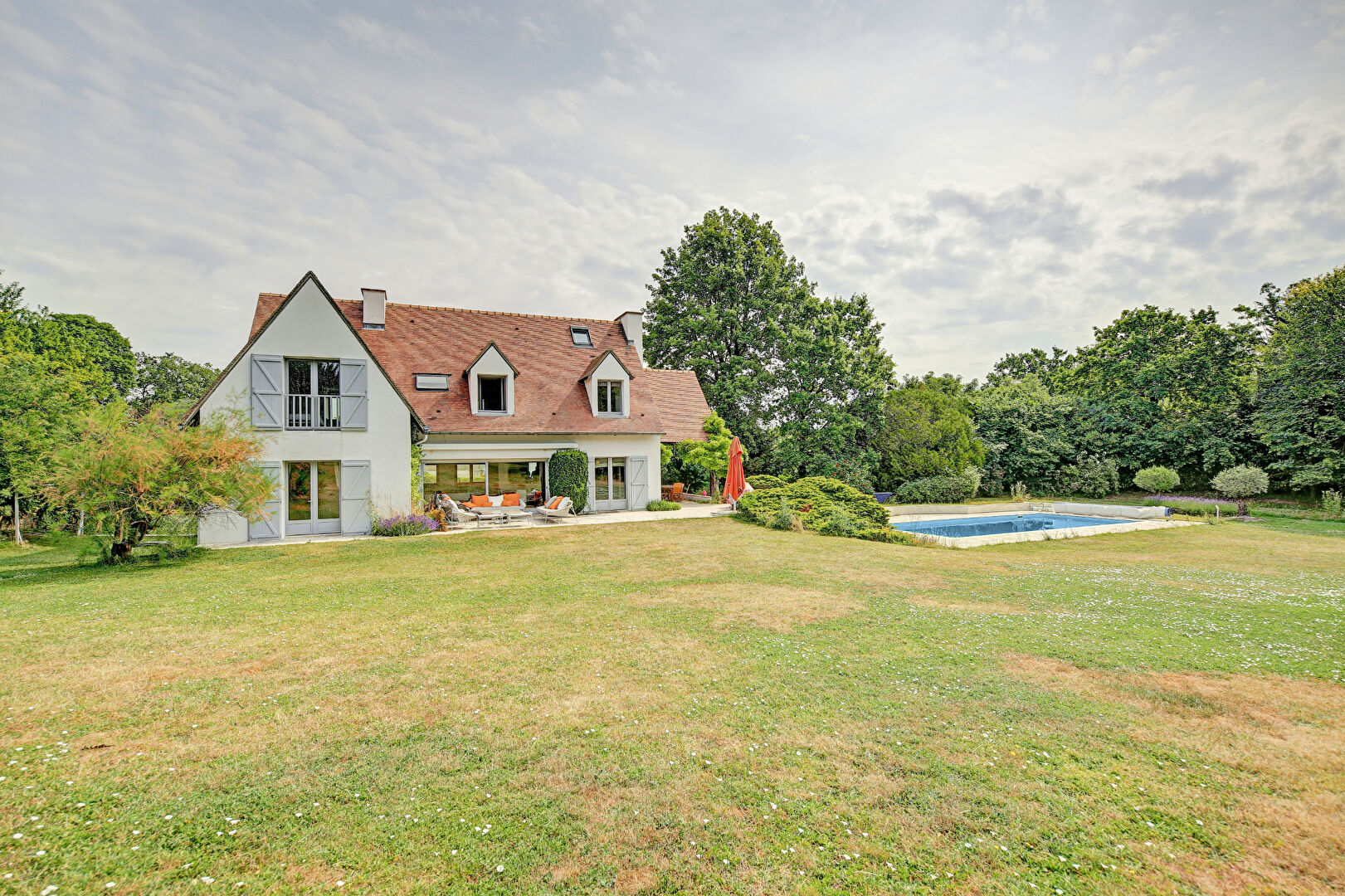 Maison Villennes Sur Seine 7 pièce(s) 212.04 m2