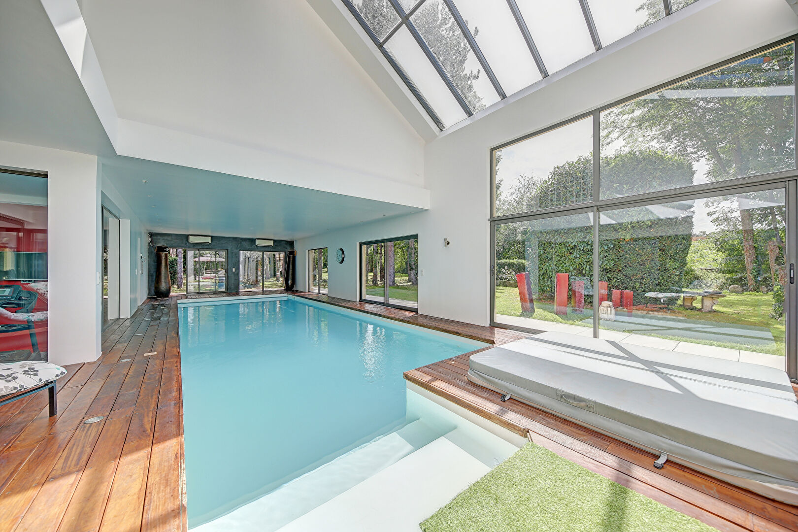 Photo Maison 10 pièce(s) 900 m2 image 4/6