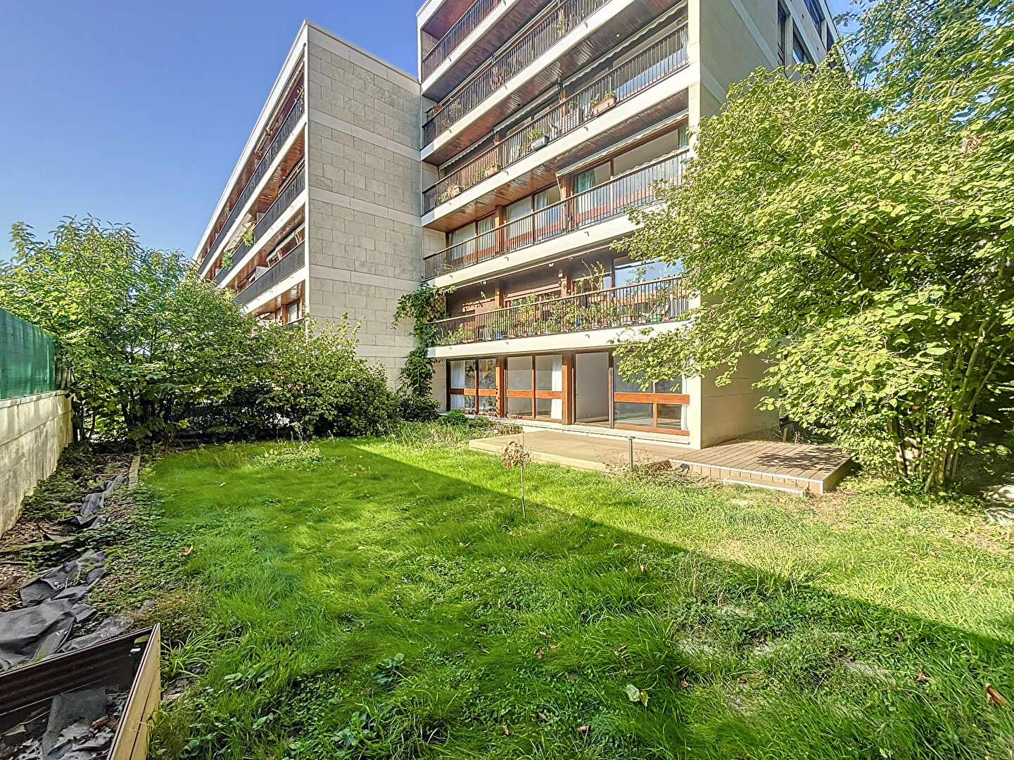 Appartement La Celle Saint Cloud 5 pièce(s) 90 m2