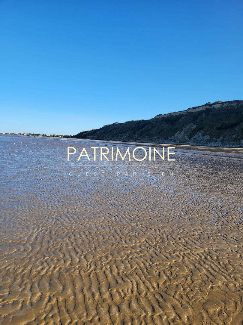 (27) PROCHE  HONFLEUR - GRANGE 160 m²  AU SOL A RENOVER - JARDIN  2500M²