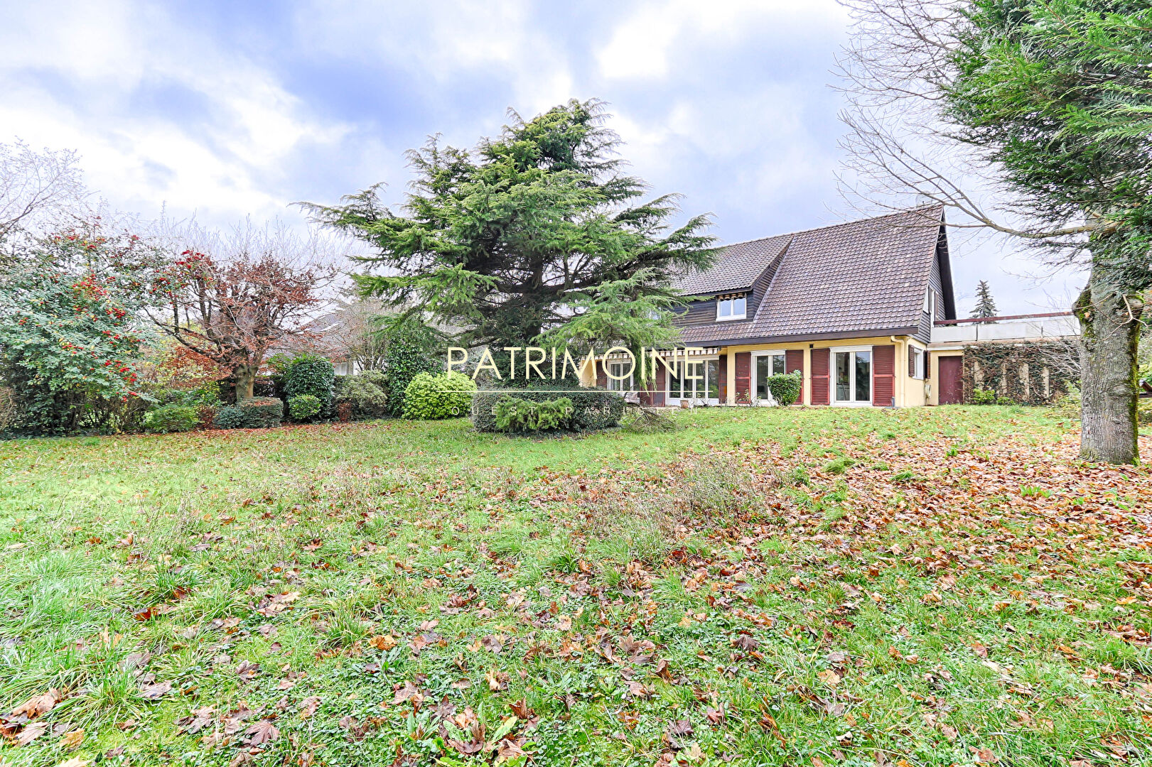 Photo Maison Chavenay  9 pièce(s) 217 m2 image 1/6