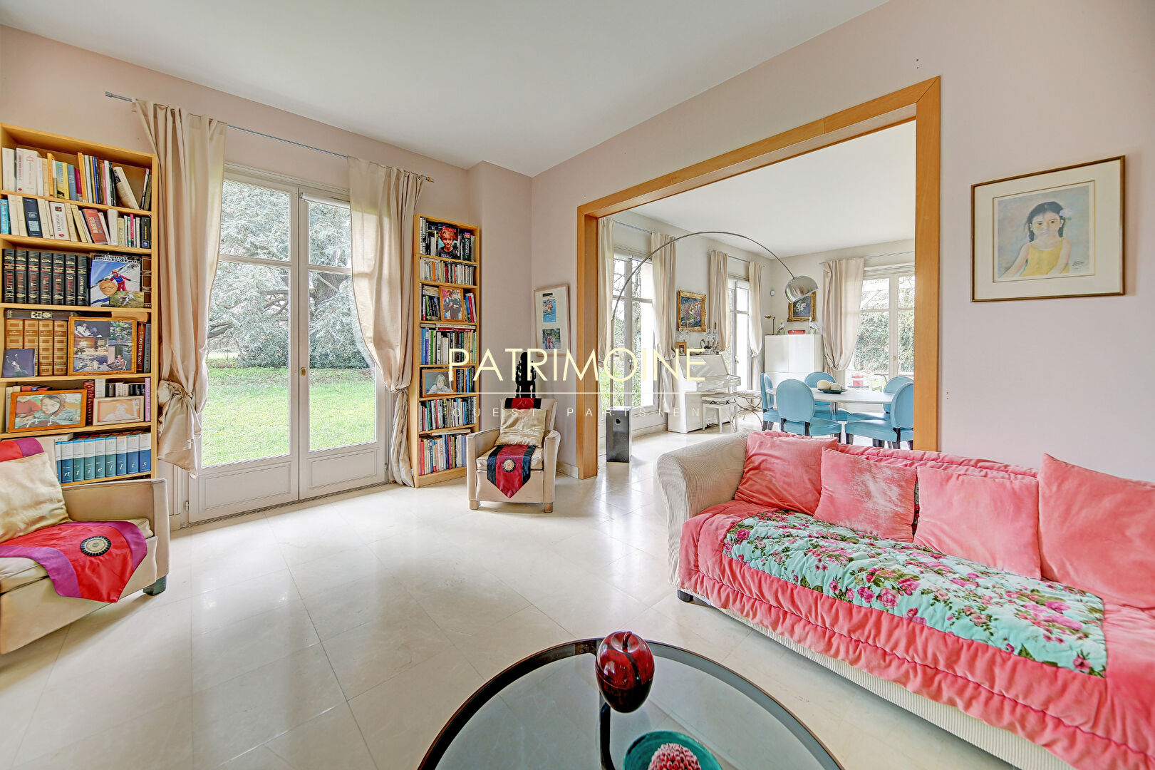 Photo Maison Mere 6 pièce(s) 249.17 m2 image 3/6