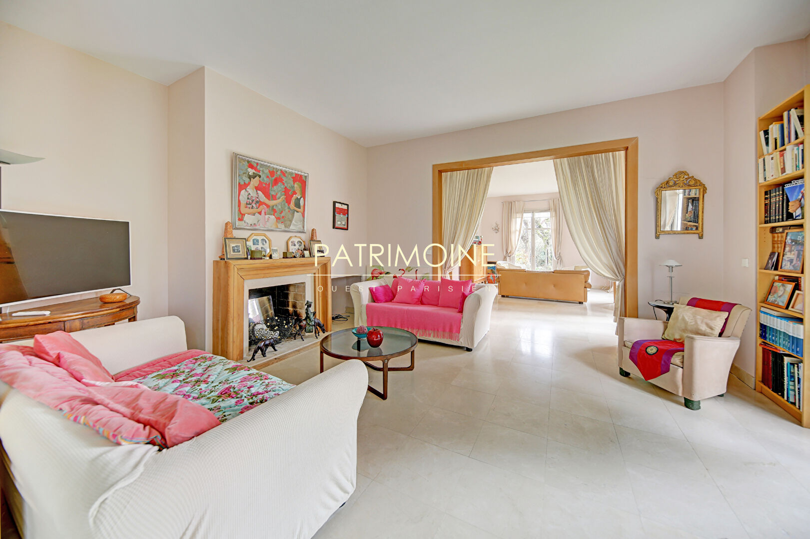 Photo Maison Mere 6 pièce(s) 249.17 m2 image 4/6