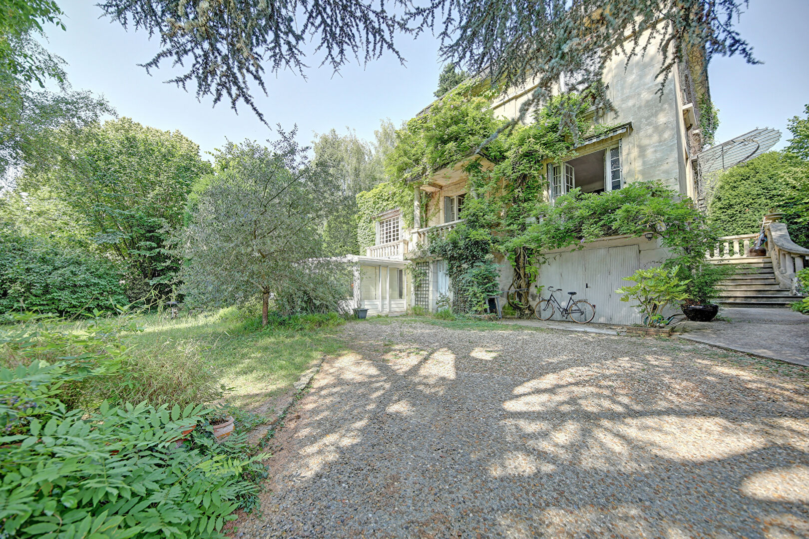 Agence immobilière de PATRIMOINE OUEST PARISIEN