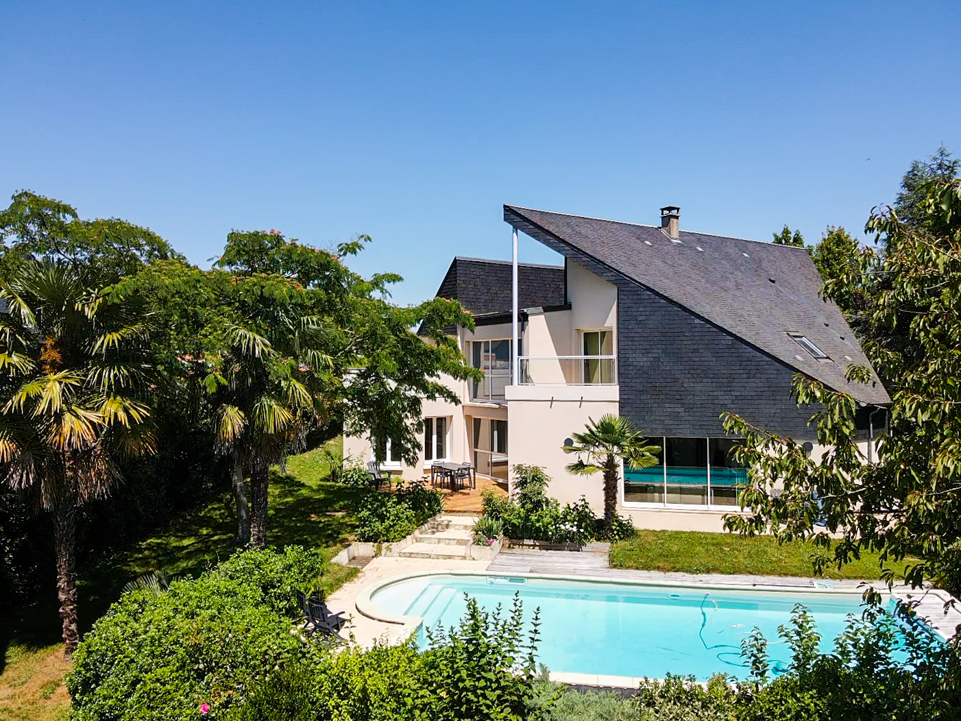 Agence immobilière de PATRIMOINE OUEST PARISIEN