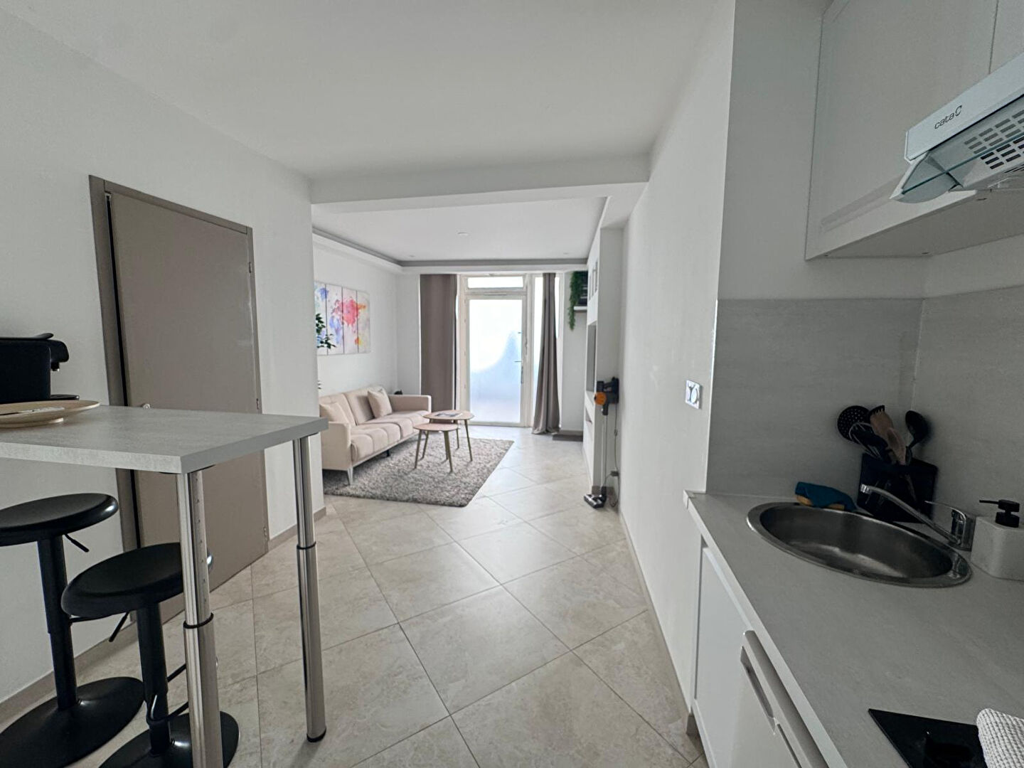 Photo Magnifique appartement T2 en coeur de ville avec jacuzzi image 2/6
