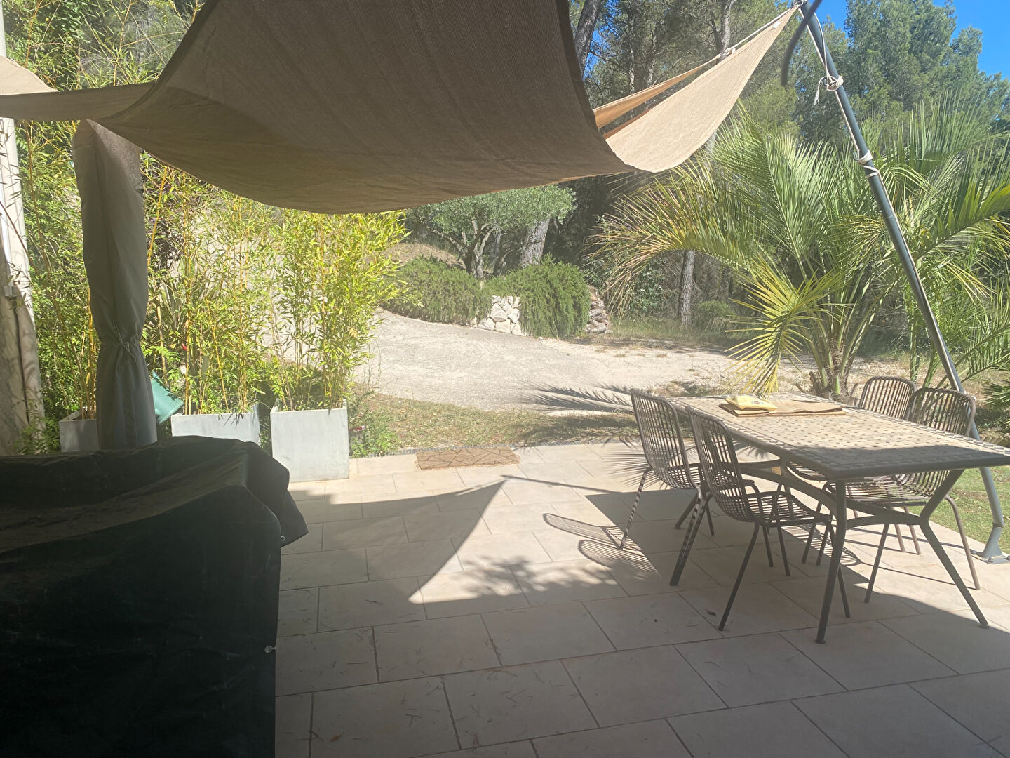 APPARTEMENT RENOVE PEYPIN - meublé  1 pièce(s) - 40 m2