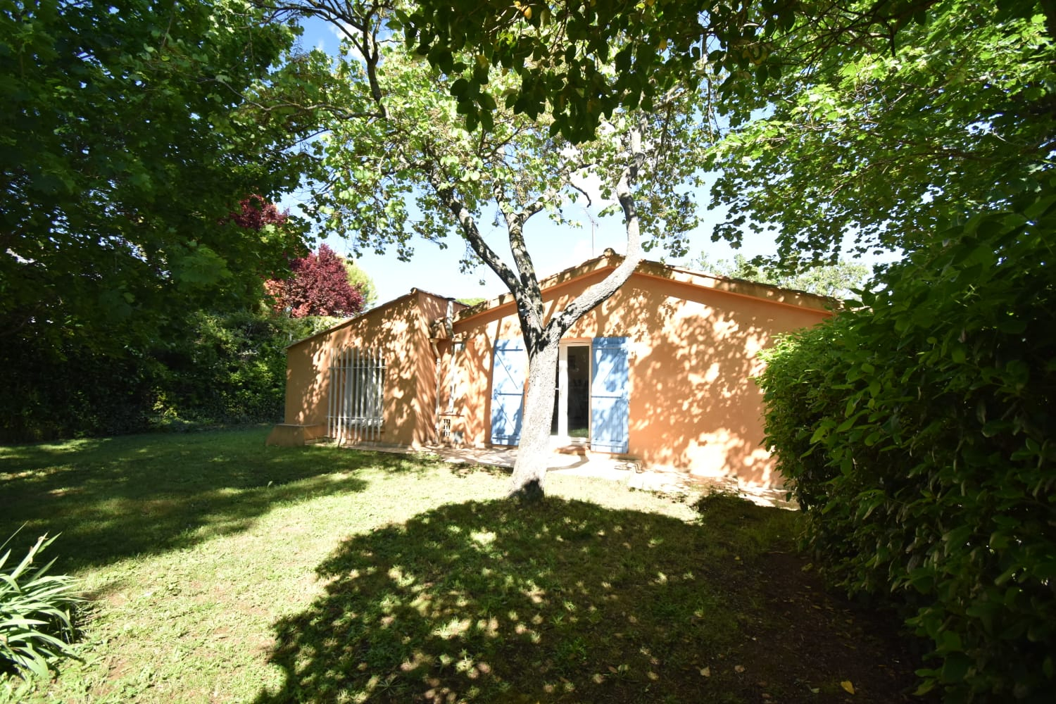 Agence immobilière de PEROTTINO IMMOBILIER La destrousse - PEROTTINO IMMOBILIER AURIOL