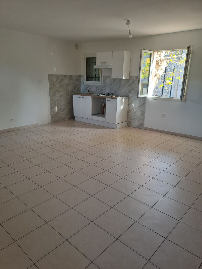 Appartement  T3 en RDC Centre du village