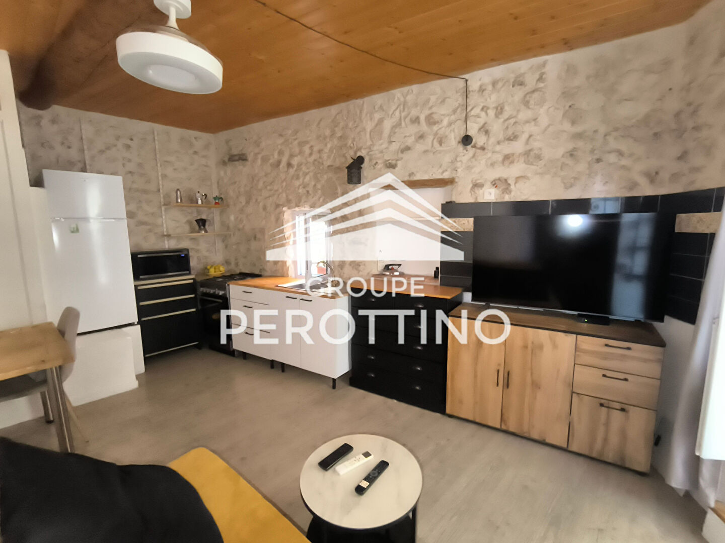 Appartement Auriol 1 pièce(s) 15 m2