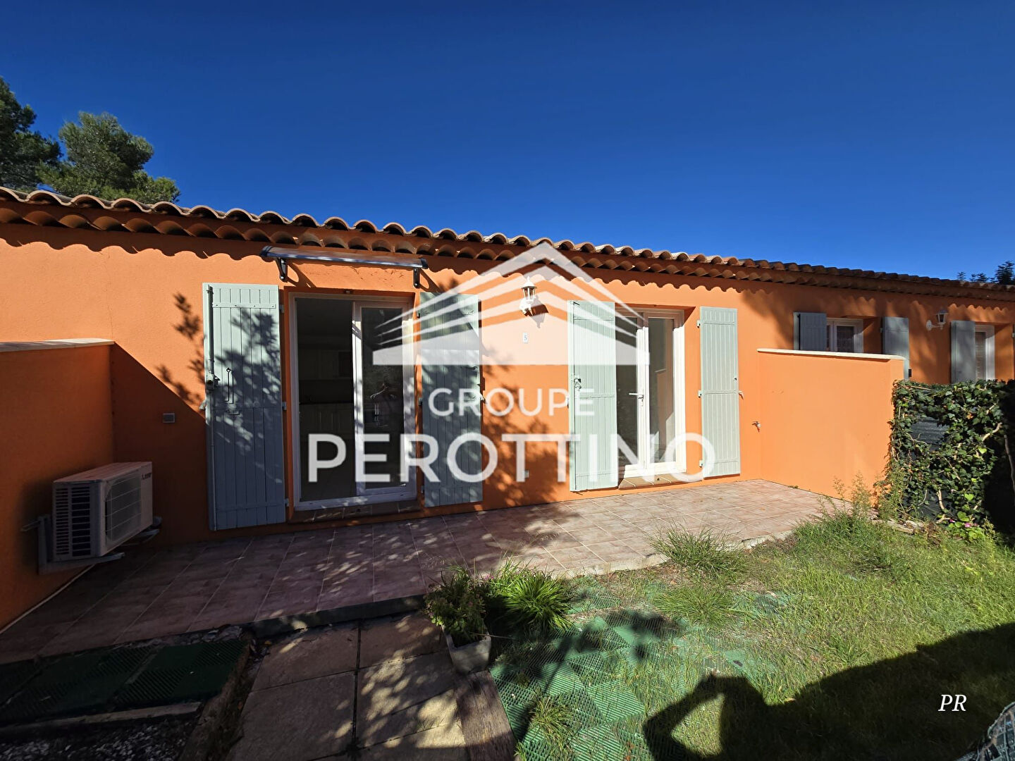 Photo Appartement Peypin 2 pièce(s) 43 m2 avec extérieur image 2/6