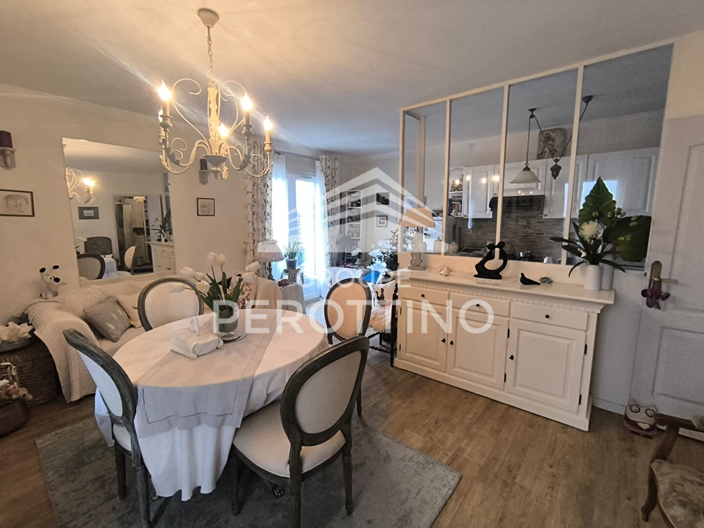 Photo Appartement Saint Maximin La Sainte Baume 2 pièce(s) 42 m2 image 3/6