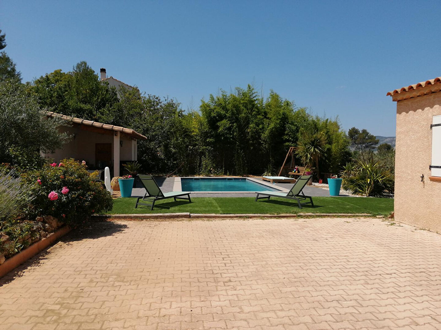 Photo Maison familiale + studio 4200m² de terrain image 2/6