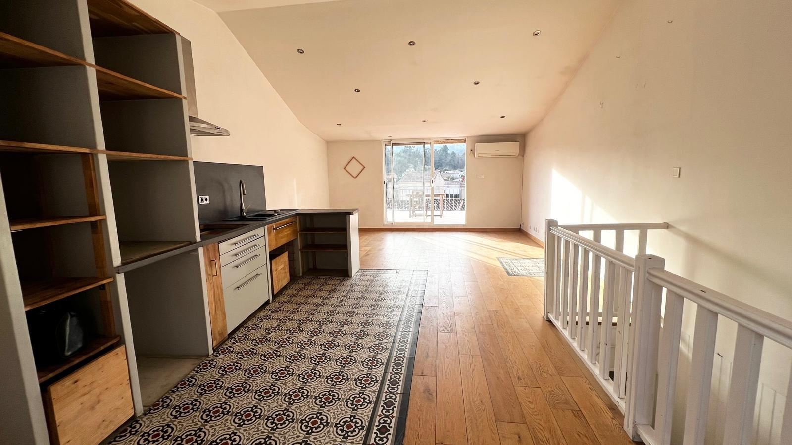 Agence immobilière de PEROTTINO IMMOBILIER La destrousse - PEROTTINO IMMOBILIER AURIOL