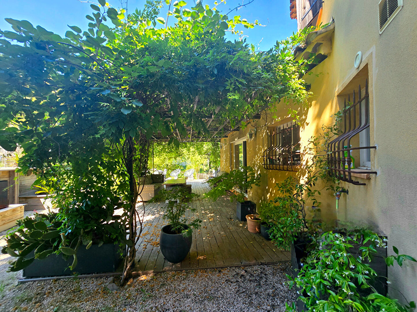 Agence immobilière de PEROTTINO IMMOBILIER La destrousse - PEROTTINO IMMOBILIER