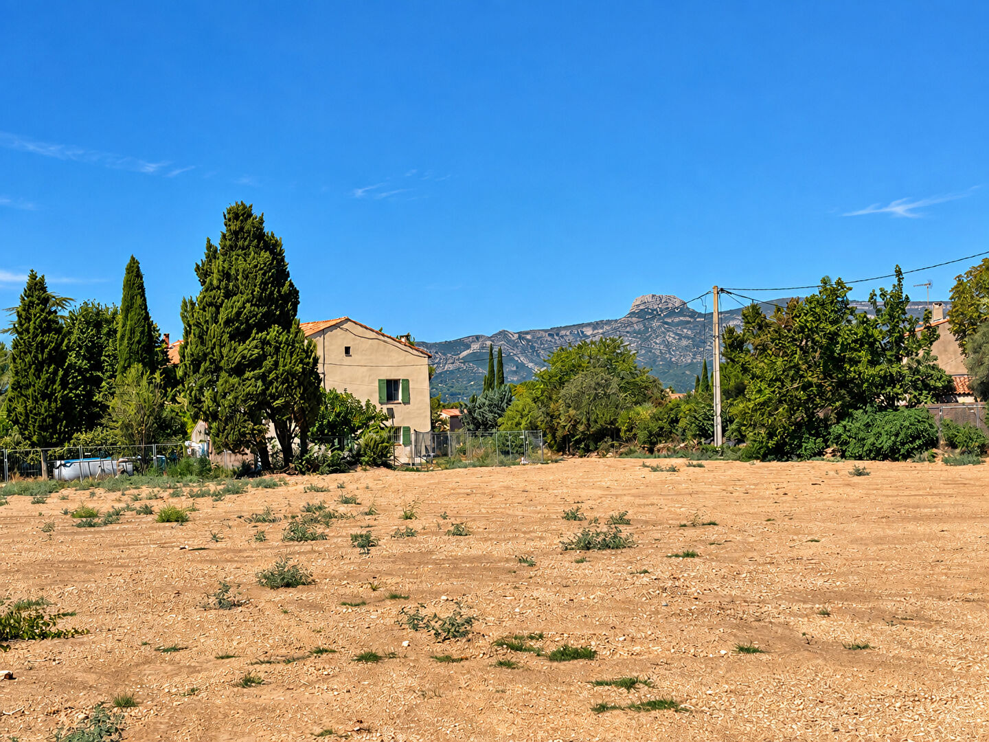 Agence immobilière de PEROTTINO IMMOBILIER La destrousse - PEROTTINO IMMOBILIER