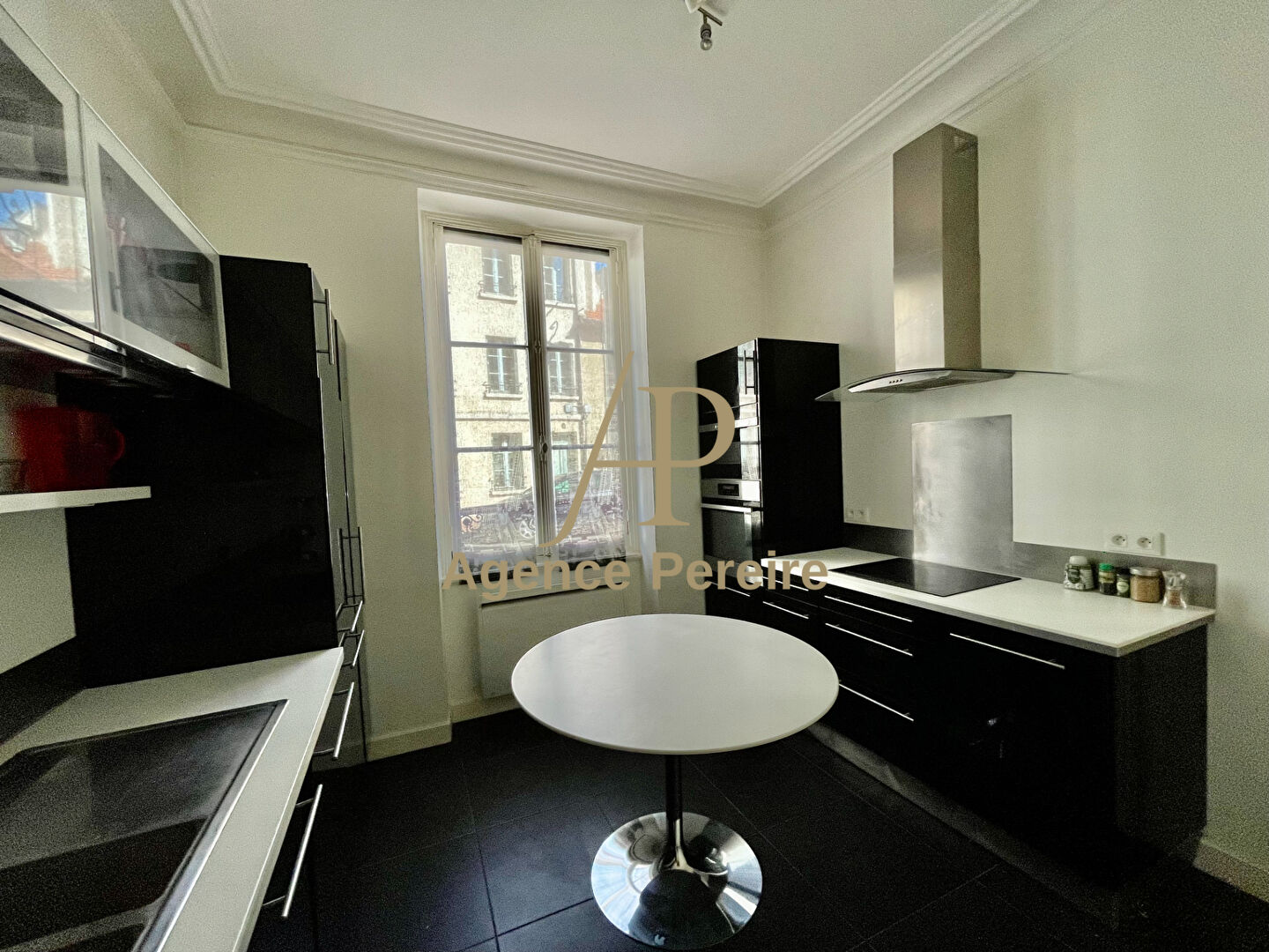 Photo Saint Germain En Laye centre,  2 pièce(s) 41.69m2 image 5/6