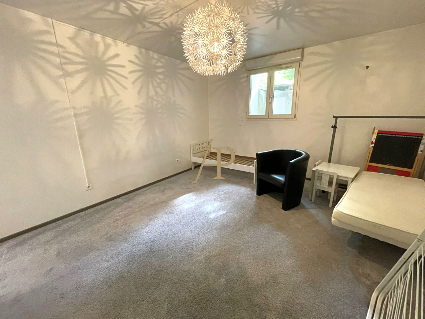 Photo Appartement Saint Germain En Laye 5 pièce(s) 92.26 m2 image 6/6