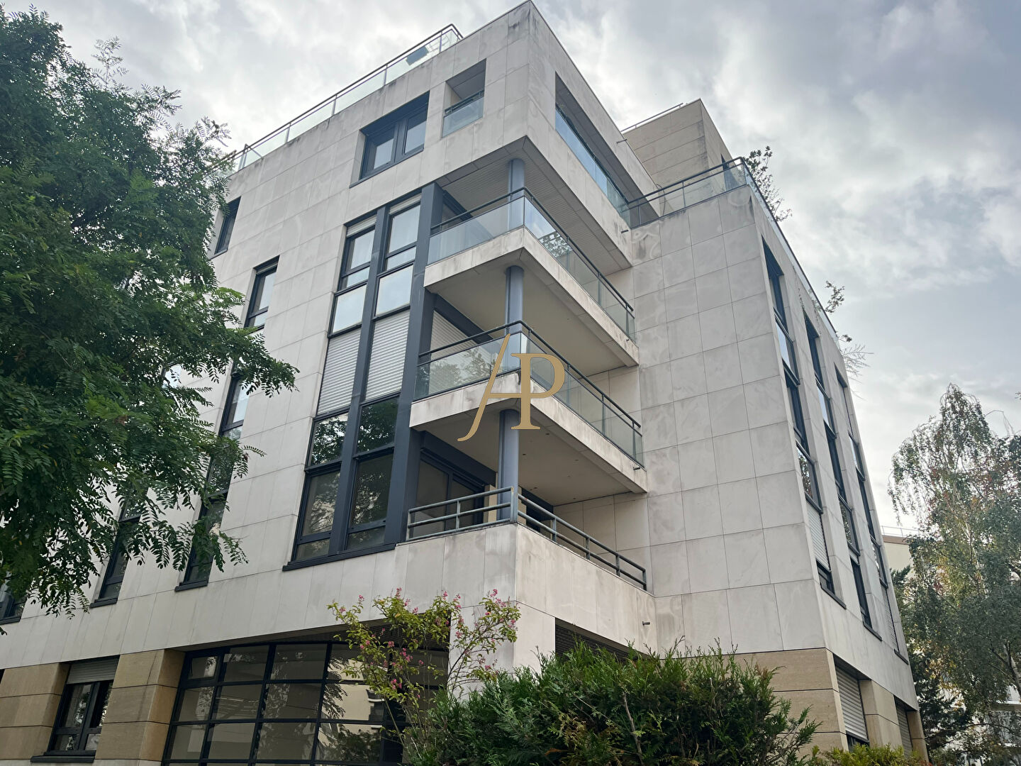 Appartement Suresnes 2 pièce(s) 50 m2