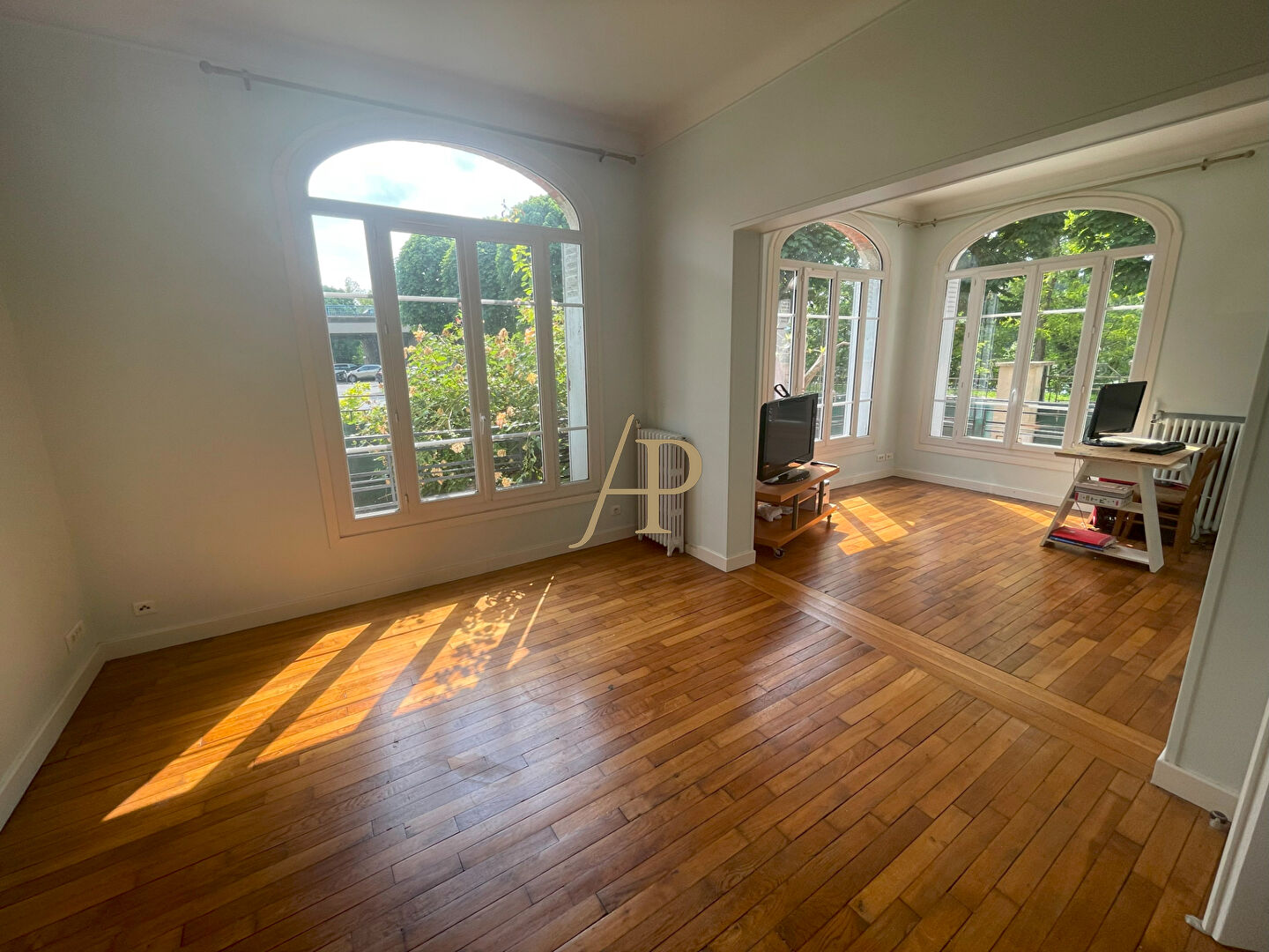 Photo Appartement Le Pecq 6 pièce(s) 134 m2 avec jardin image 4/6