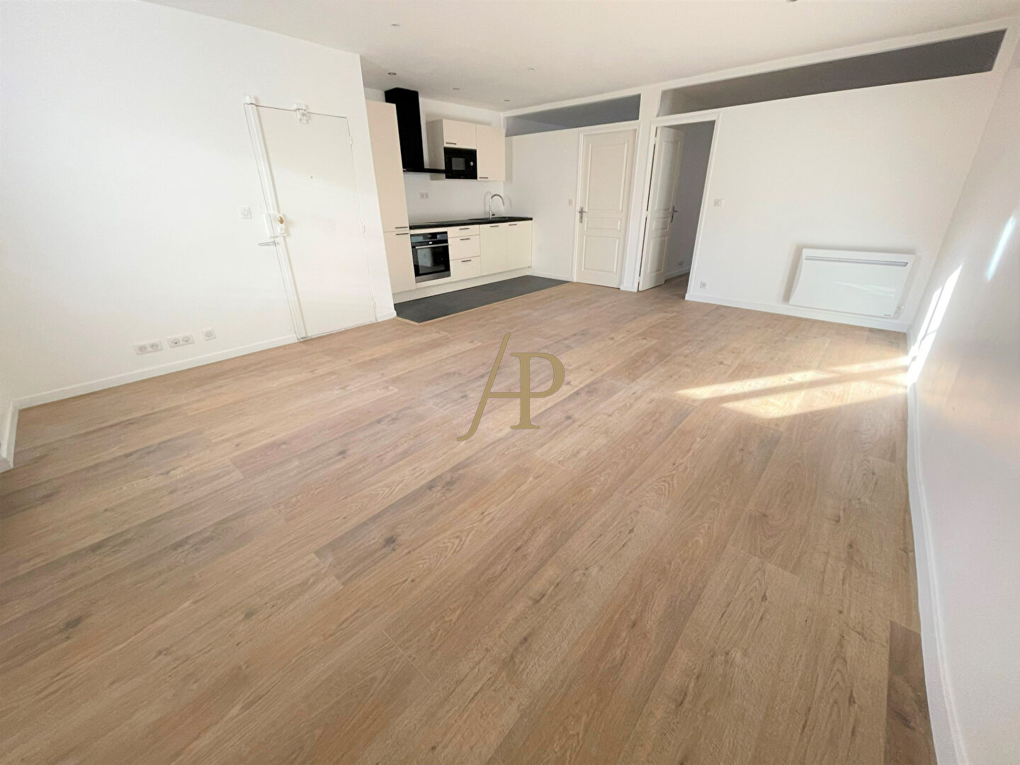 Agence immobilière de AGENCE PEREIRE Saint-germain-en-laye