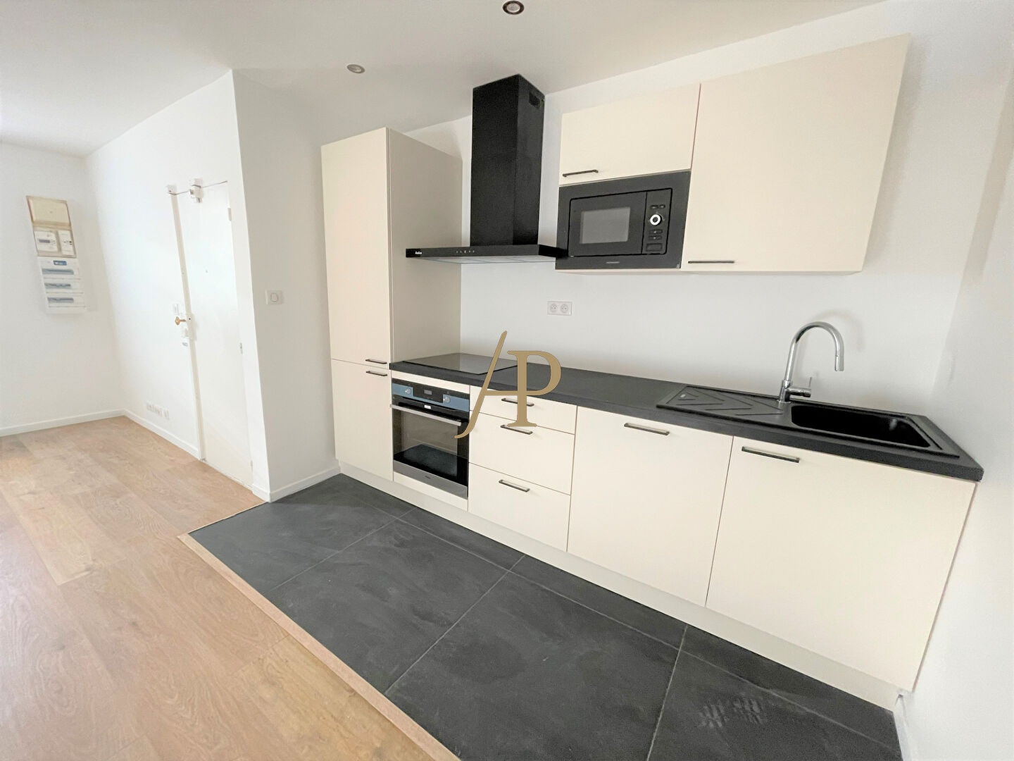 Photo Appartement Saint Germain En Laye 3 pièce(s) 60.19 m2 image 5/6